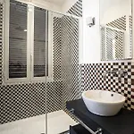 Apartman Guesthost - Design & Relax In
