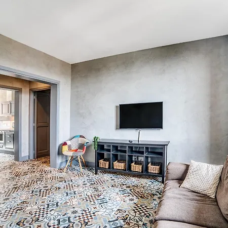 Guesthost - Design & Relax In Apartman *