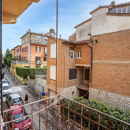 Apartamento Guesthost - Design & Relax In Perugia