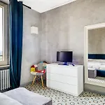 Guesthost - Design & Relax In