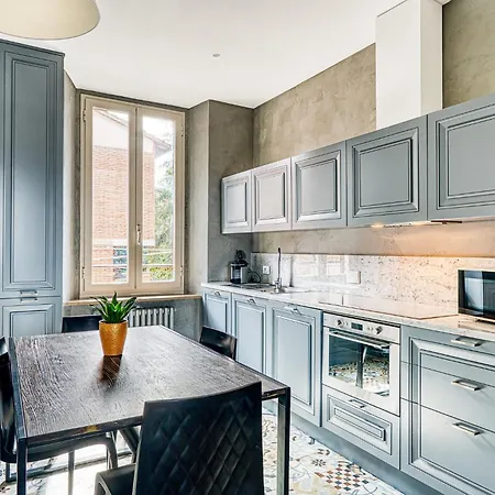 Guesthost - Design & Relax In Appartement Pérouse