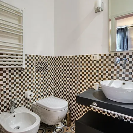 Guesthost - Design & Relax In Pérouse