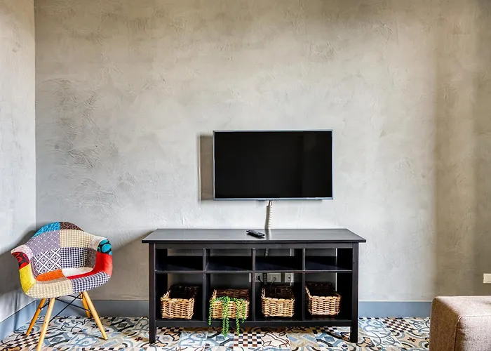 Guesthost - Design & Relax In *